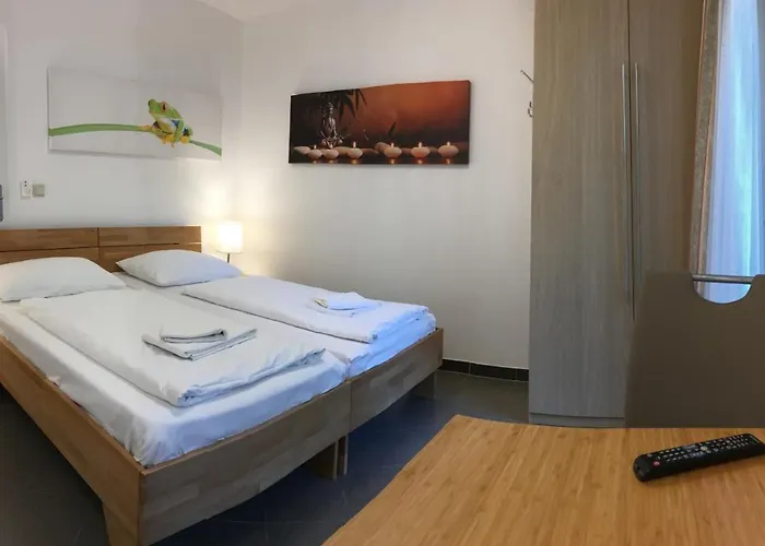 Апартаменти Ajo - Alte Donau Terrace - Self-check-in