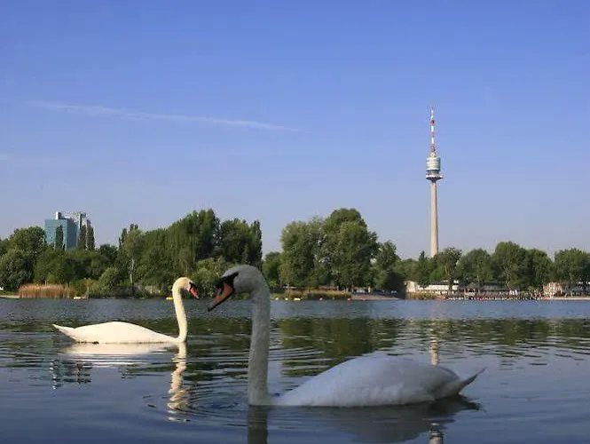 Ajo - Alte Donau Terrace - Self-check-in * Відень